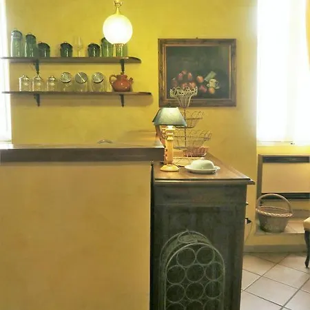 Antica Porta Di Appartamento *